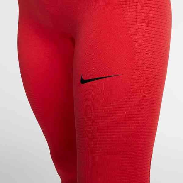 Nike Women's High-Waisted Leggings Pentathlon Sports India